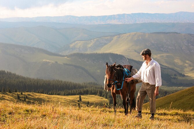 3-Day Private Horseback Riding and Hiking Tour in Kolsay - Who should book this experience?