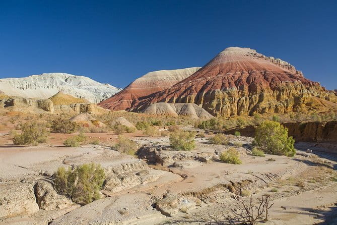 4-Day Altyn Emel Park + Kolsai & Kaindy Lakes + Charyn Canyon jeep-tour - The most useful things to know before booking