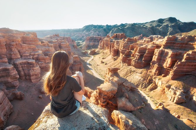 Advantures in Charyn Canyon. Private tour. - Three hours among the canyon walls