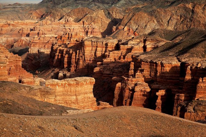Advantures in Charyn Canyon. Private tour. - The journey and the value of having a driver