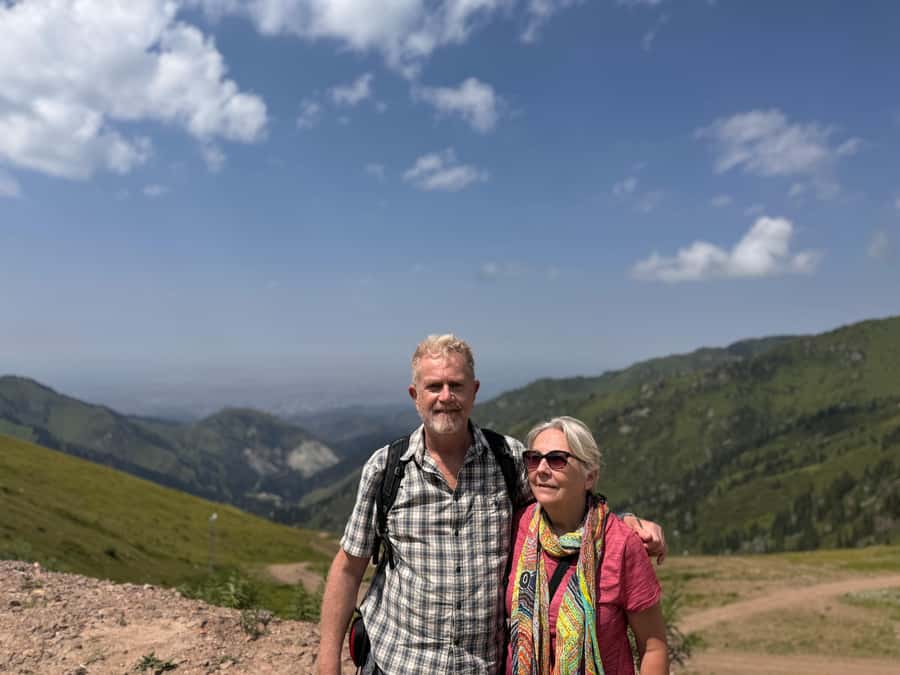 Almaty: City Tour with Mountain Visit - Green Bazaar: Almaty’s everyday flavor
