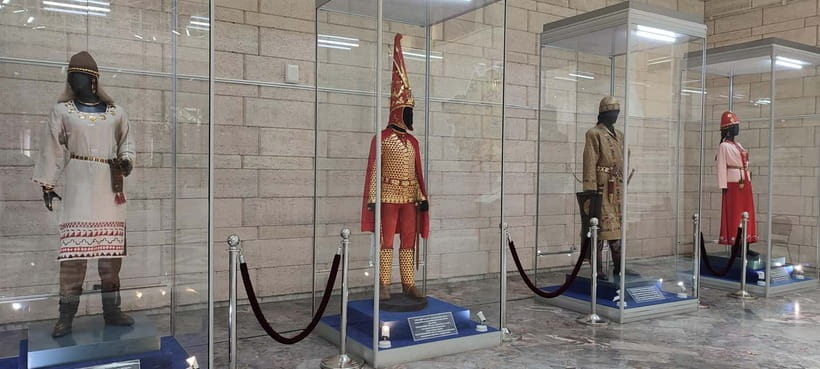 Almaty: Full Day City Tour with Lunch and Museum Tickets - A Kazakh Lunch at Сандық мейрамханасы