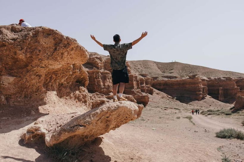 Almaty: Kolsai-Kaindy Lakes and Charyn Canyons Day Trip - Black Canyon as a useful roadside pause