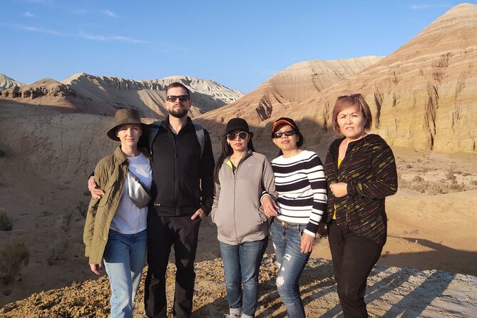 Altyn emel 2 days tour. (Singing dune, AkTau, KattyTau) - Aktau Mountains and fossils 25 to 30 million years old