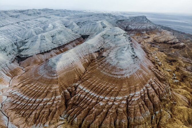 Altyn Emel, Singing Dune, Charyn canyon, Kolsay, Kaindy lake 4 days tour - Why this four-day circuit works