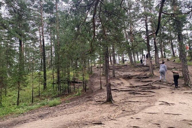 Astana: Burabay Oasis National Park Unforgettable Adventure - Climbing BolekTau for Burabay’s big view