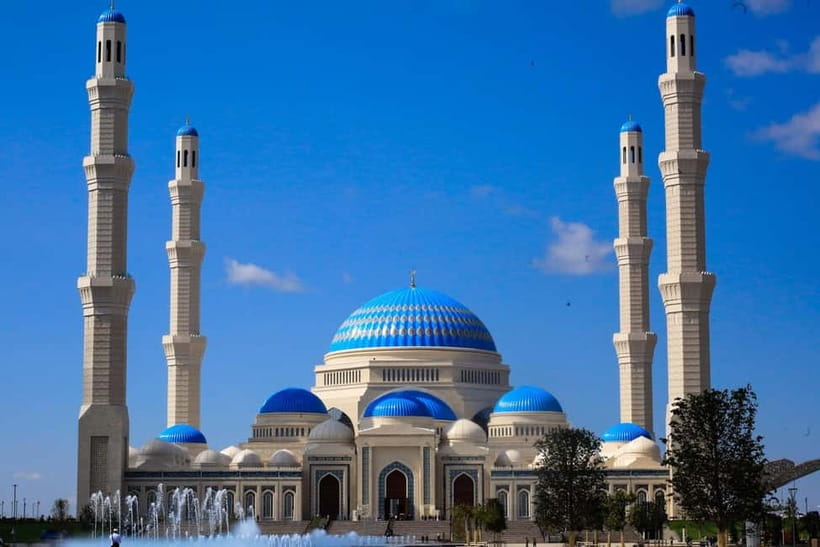 Astana City Tour: Certified Guide+Winetasting+All Inclusive - Palace Of Peace, Bayterek, And Ak Orda