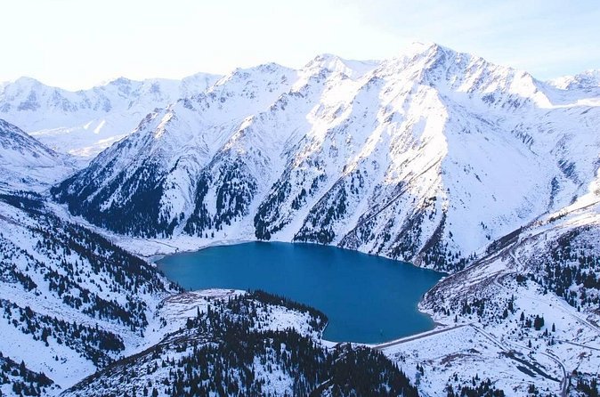 Big Almaty Lake tour by hiking - Reaching the turquoise water at 2,800 meters