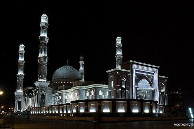 Guided Night Time Tour of Astana in a Private Car - Key points to know before booking