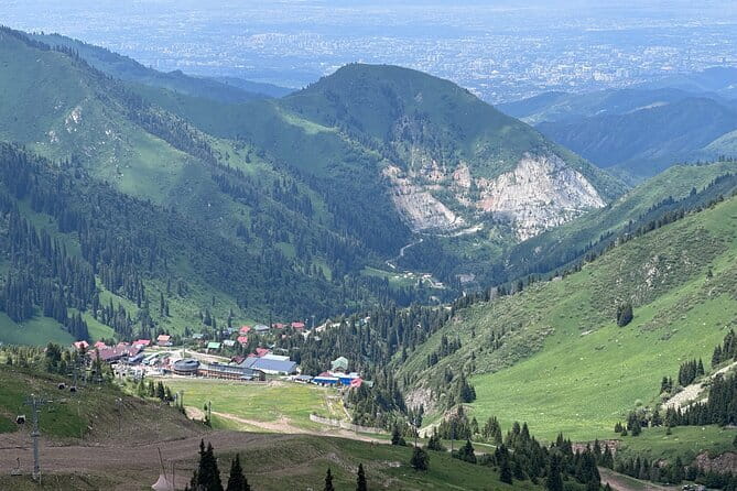 Private: Shymbulak, Medeu, Koktobe, Cathedral, 28's park, Bazar - Shymbulak cable cars and the 3,200-meter view