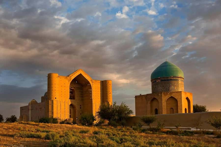 Turkestan Gloriously Isolated - Day Tour from Tashkent - The real shape of this Tashkent day trip