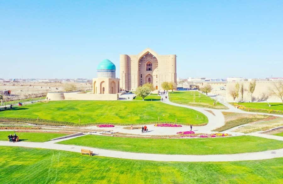 Turkestan Gloriously Isolated - Day Tour from Tashkent - The Golden Egg and Central Asian Venice